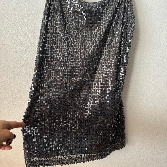Sequins Tank With Crop Top (2 pc) Brand New - Picture 3 of 4